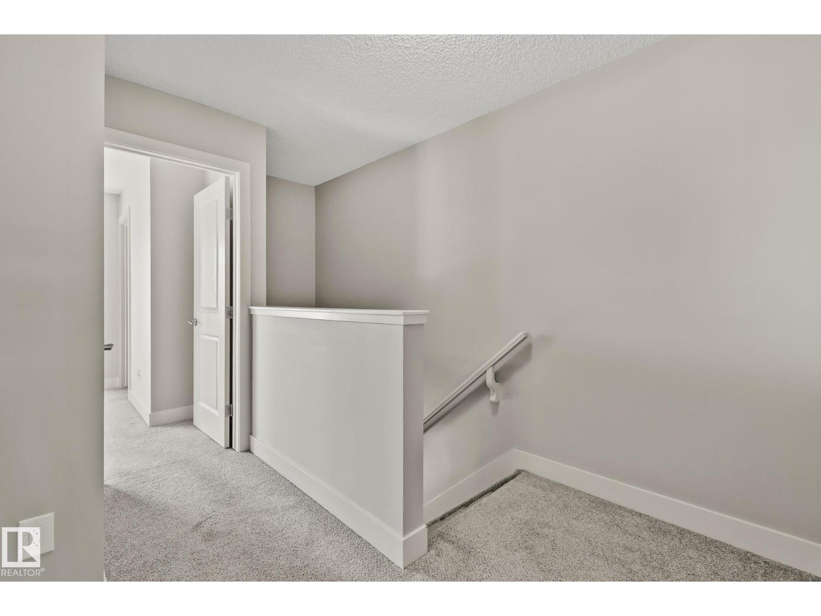 #21 2922 MAPLE WY NW