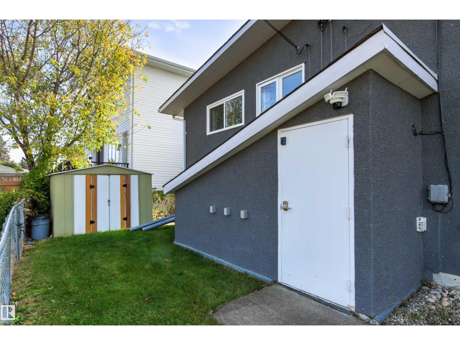 10550, 10552 62 AV NW