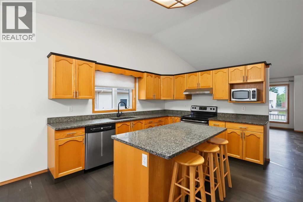 9323 69A Avenue Grande Prairie Alberta Canada T8V6T3 5