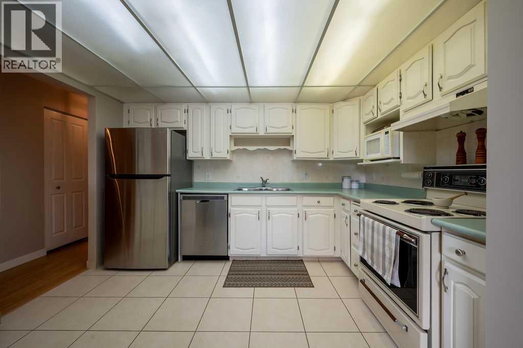 211, 9500 Oakfield Drive SW, Calgary, Alberta  T2V 0L1 - Photo 8 - A2341526