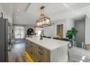 1524 Lakeview Street, Kelowna, BC V1Y 6R5