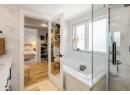 1524 Lakeview Street, Kelowna, BC V1Y 6R5