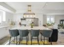 1524 Lakeview Street, Kelowna, BC V1Y 6R5