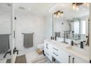1524 Lakeview Street, Kelowna, BC V1Y 6R5