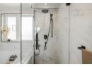 1524 Lakeview Street, Kelowna, BC V1Y 6R5