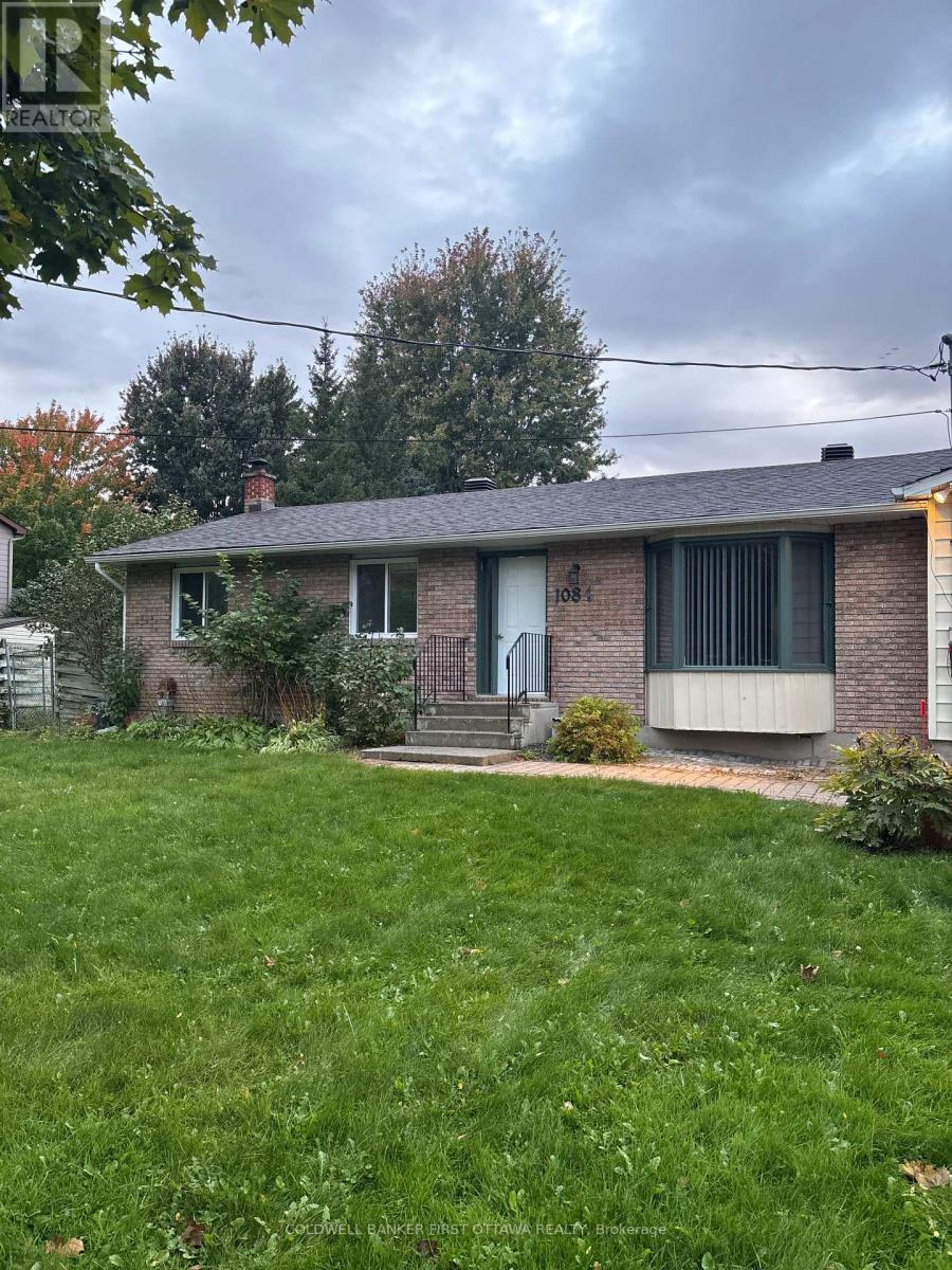 1084 EADIE ROAD, Russell, Ontario