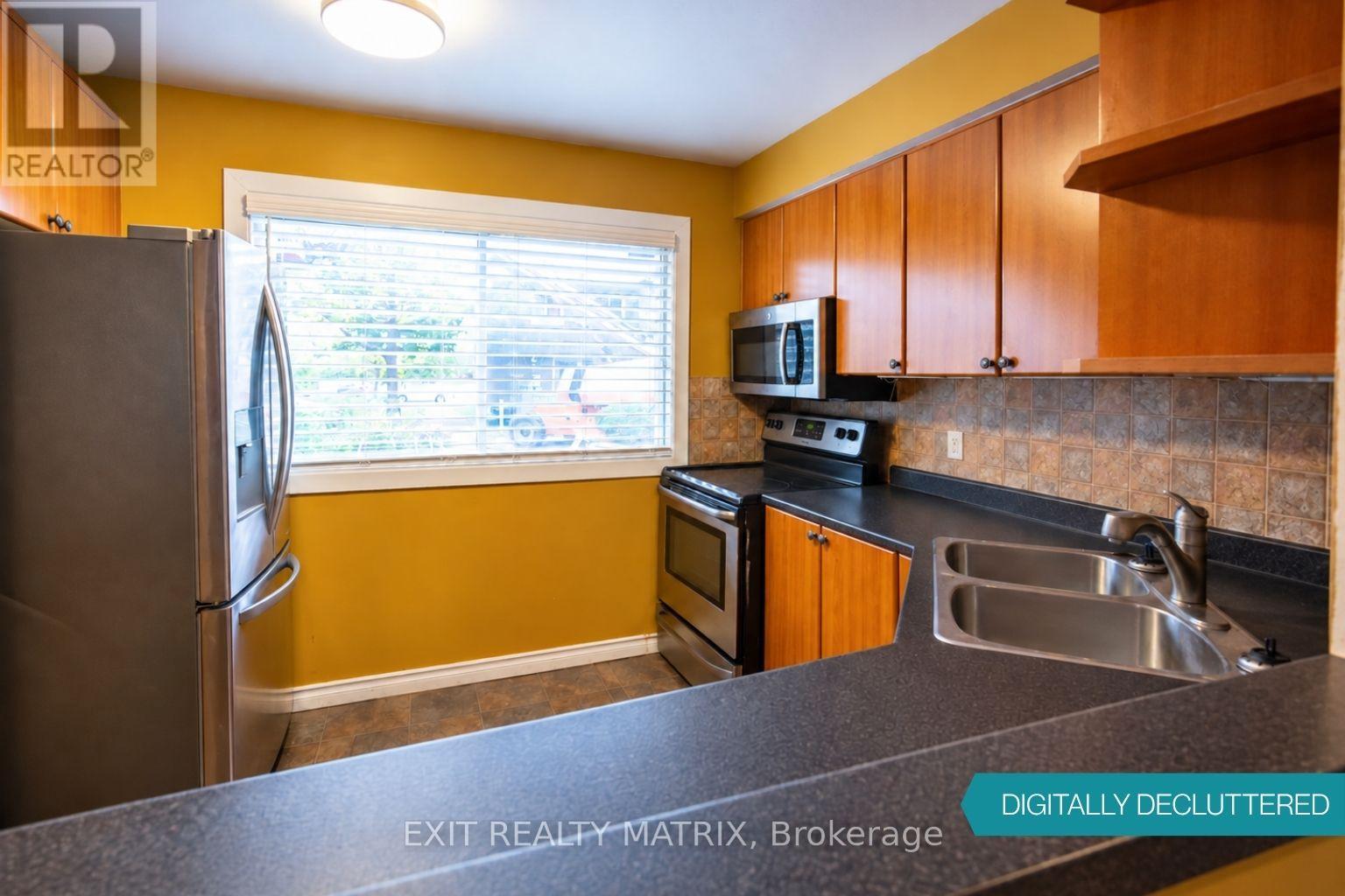 3006 Fairlea Crescent, Ottawa, Ontario K1V 8T7 - Photo 3 - X13877662