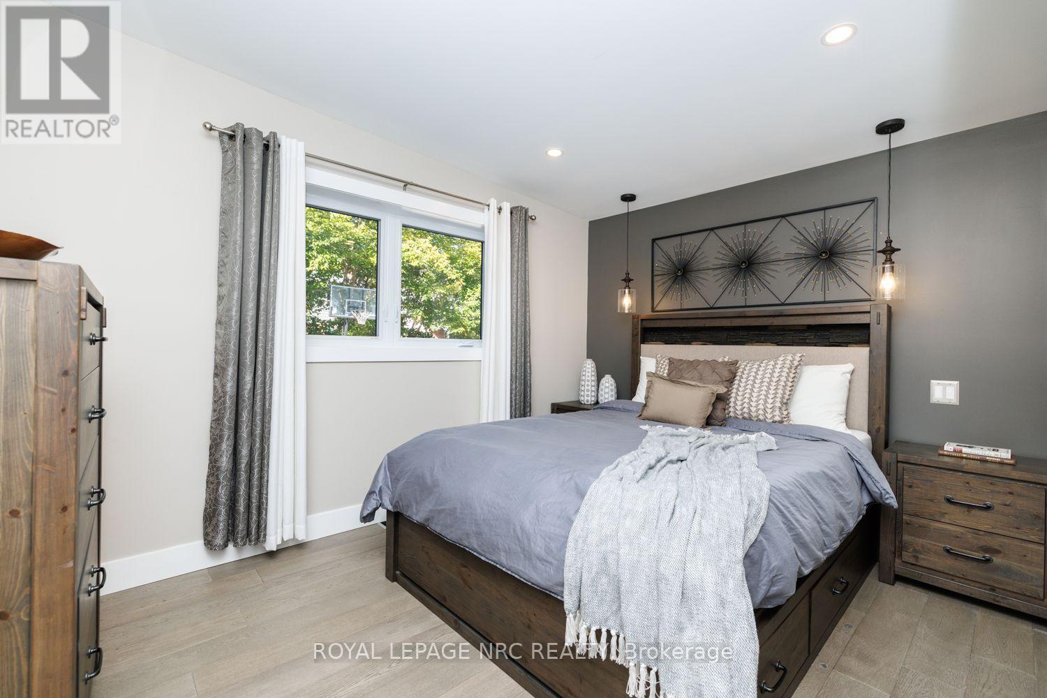 100 Marsdale Drive, St. Catharines, Ontario  L2T 3S9 - Photo 32 - X13877596