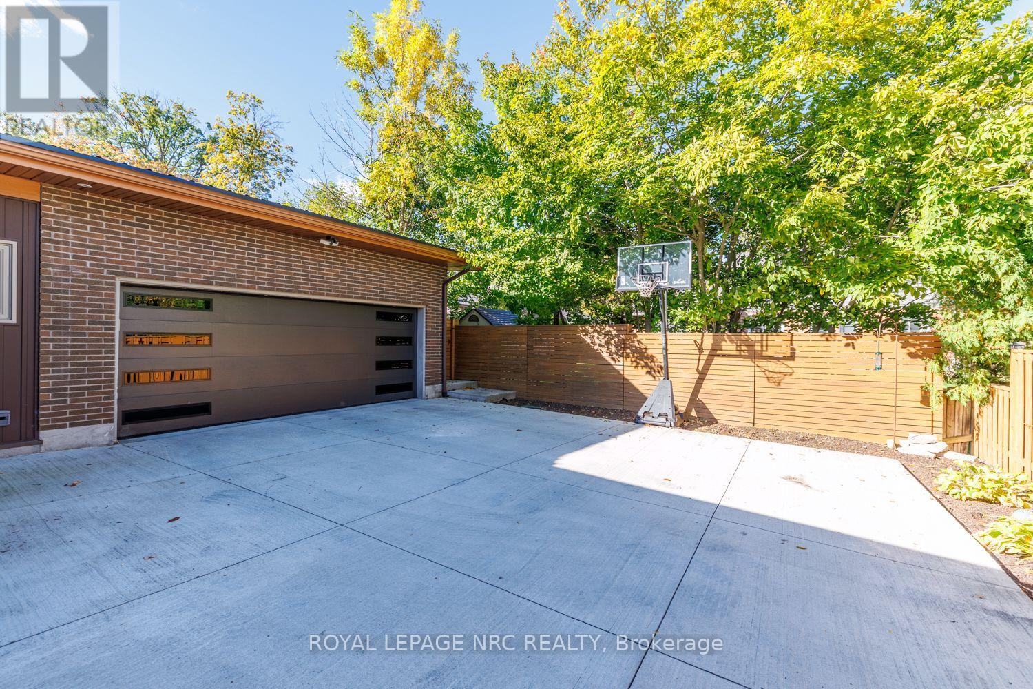 100 Marsdale Drive, St. Catharines, Ontario  L2T 3S9 - Photo 42 - X13877596