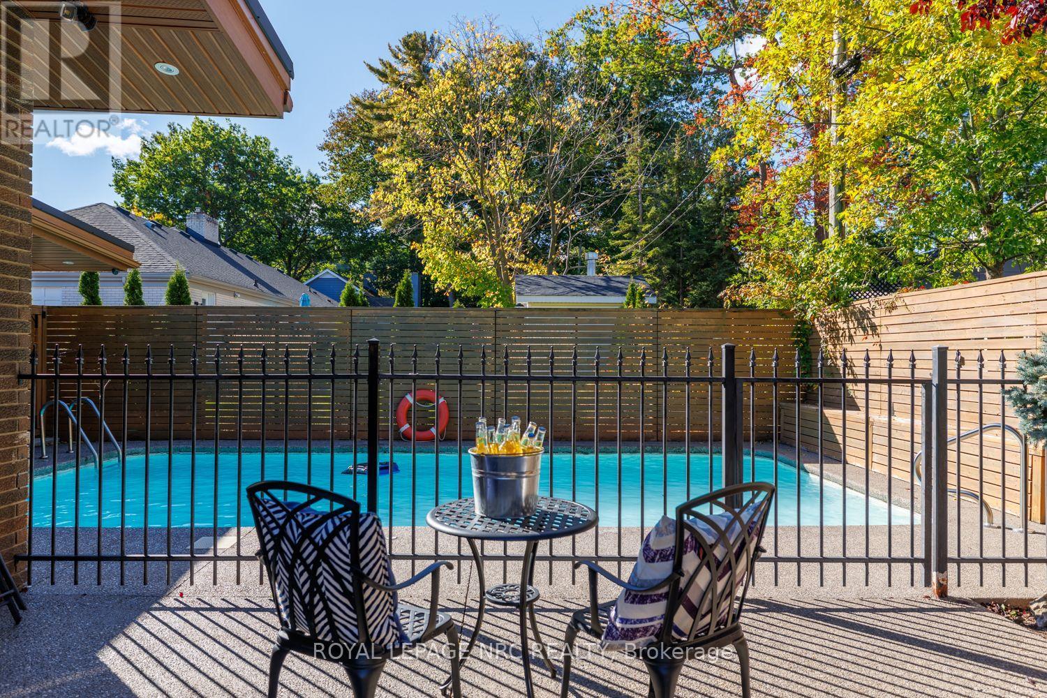 100 Marsdale Drive, St. Catharines, Ontario  L2T 3S9 - Photo 46 - X13877596