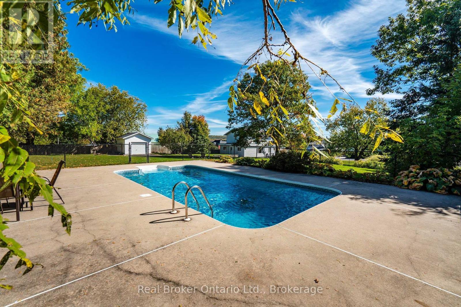 320 Lafontaine Road W, Tiny, Ontario  L9M 1R3 - Photo 35 - S13877024