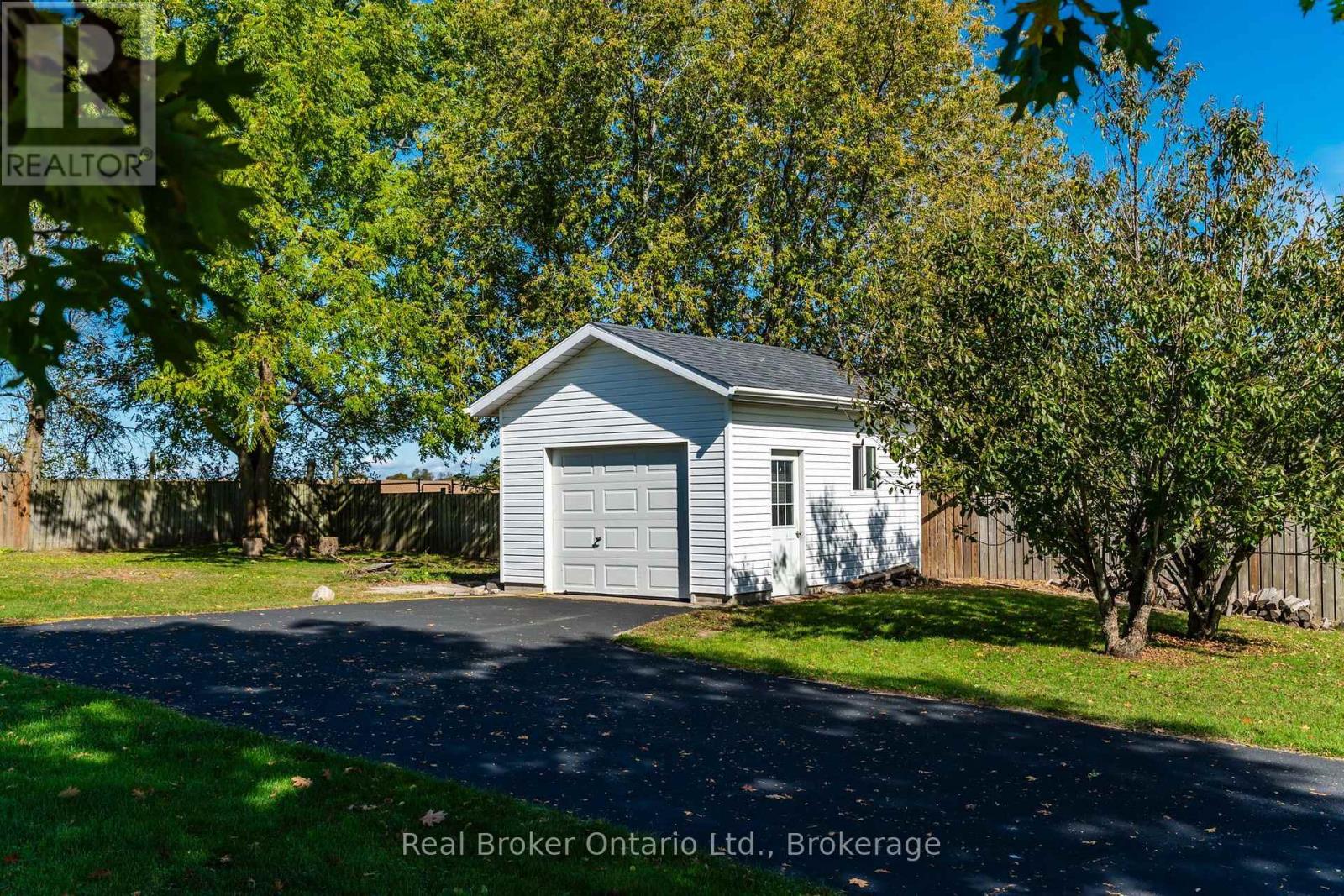 320 Lafontaine Road W, Tiny, Ontario  L9M 1R3 - Photo 39 - S13877024