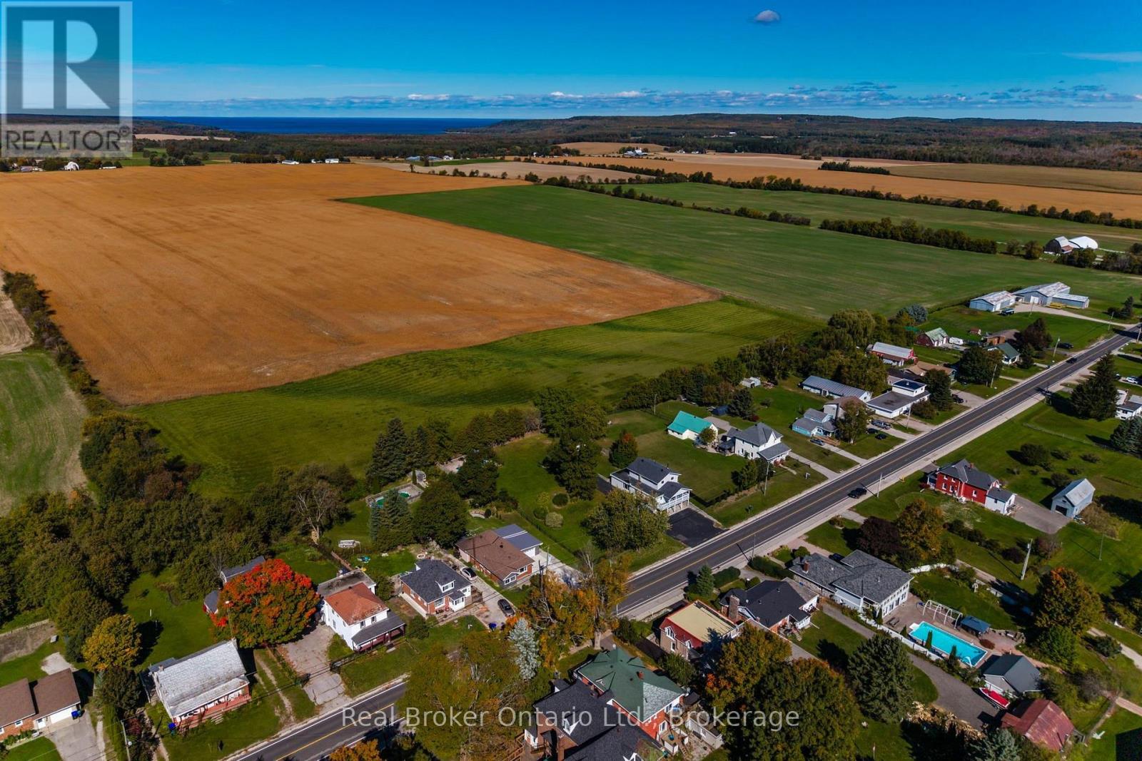 320 Lafontaine Road W, Tiny, Ontario  L9M 1R3 - Photo 42 - S13877024