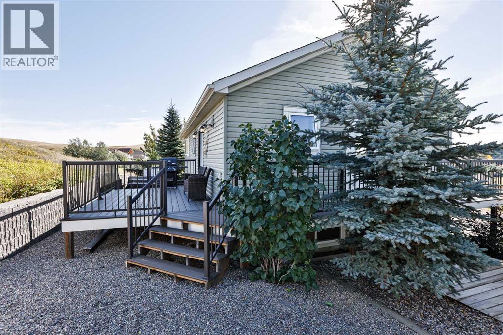 619 Chinook Crescent