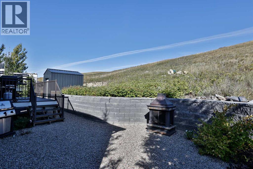 619 Chinook Crescent