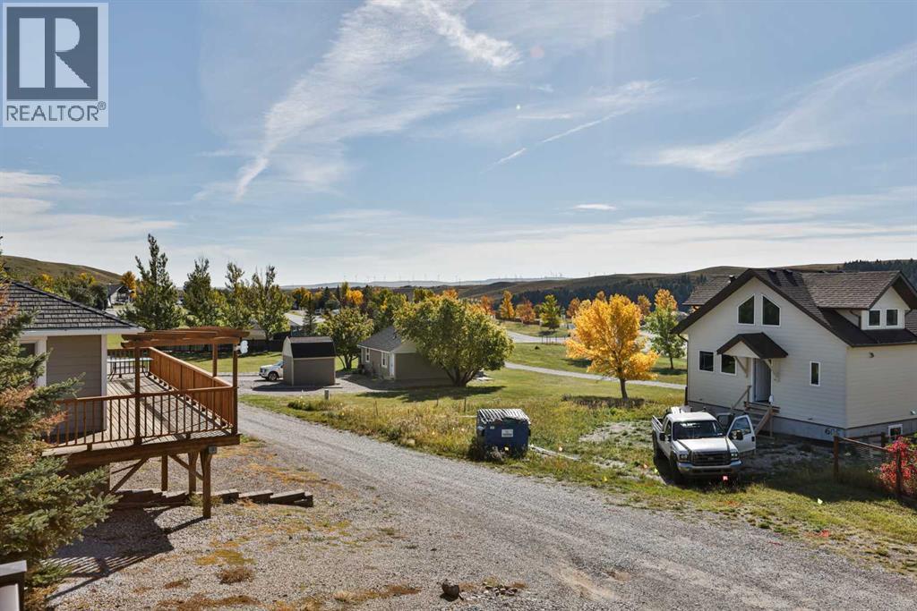 619 Chinook Crescent