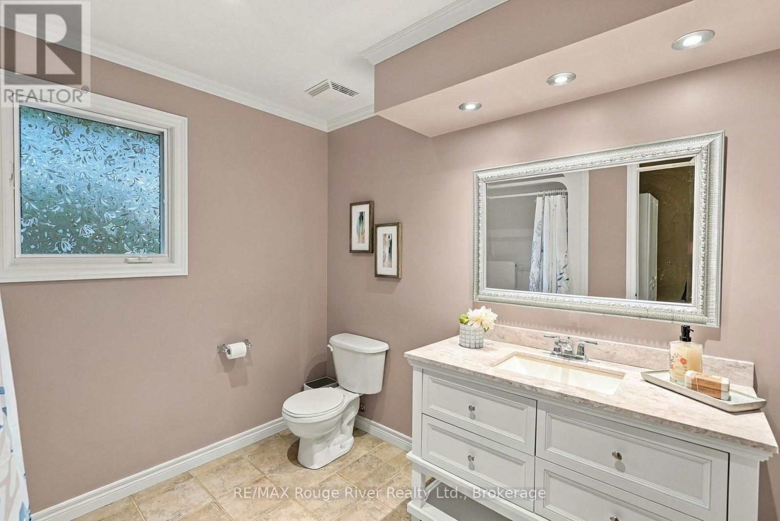 264 Ryerson Crescent, Oshawa, Ontario  L1G 8B7 - Photo 30 - E13877574