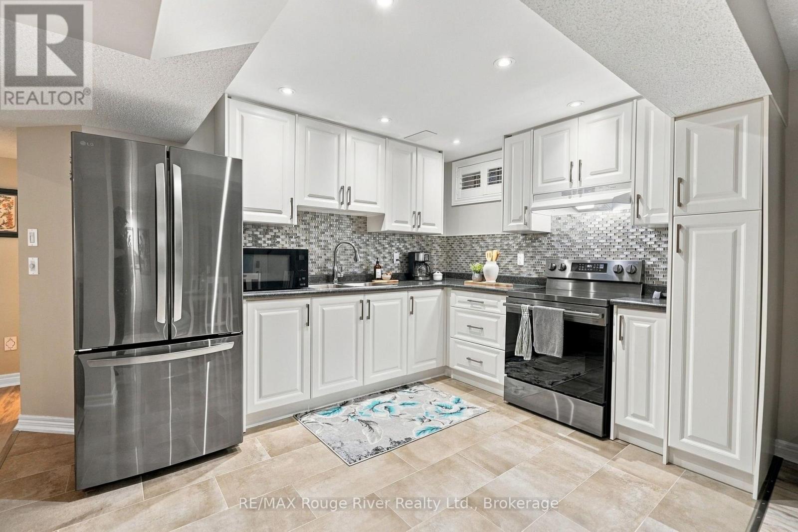 264 Ryerson Crescent, Oshawa, Ontario  L1G 8B7 - Photo 33 - E13877574