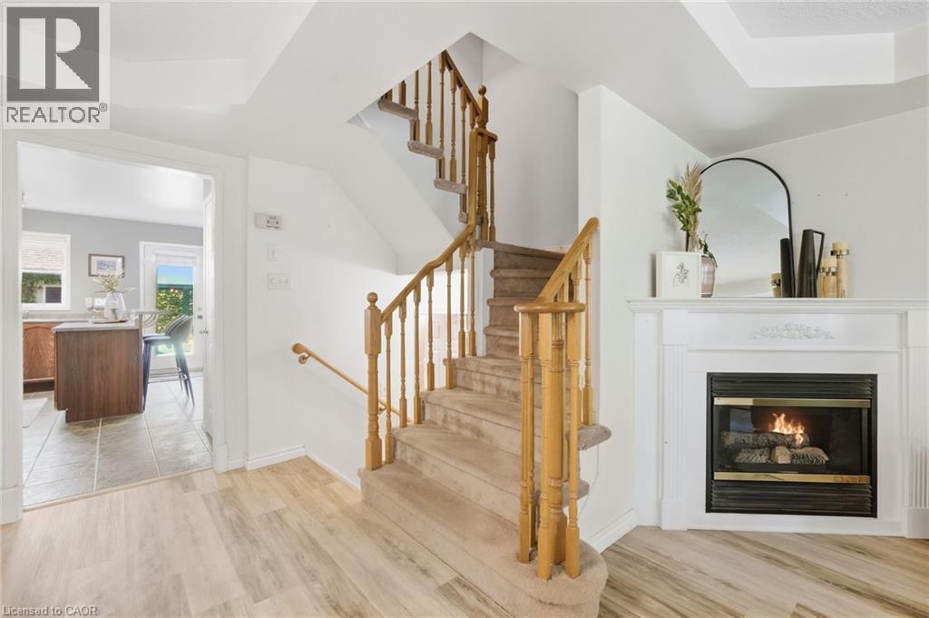 219 Gatwick Drive, Oakville, Ontario  L6H 6T6 - Photo 11 - 40868933