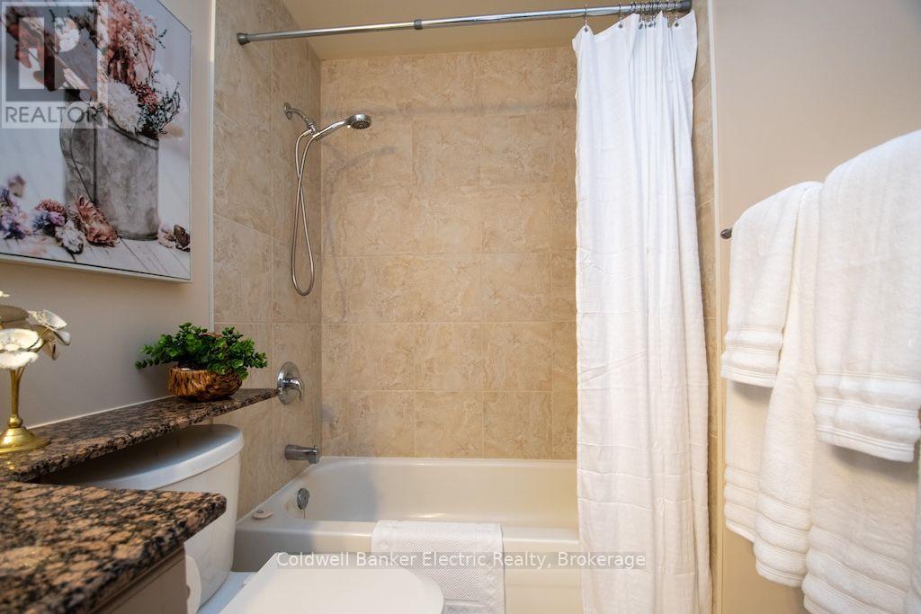 212 - 869 Clonsilla Avenue, Peterborough, Ontario  K9J 0B7 - Photo 23 - X13877586