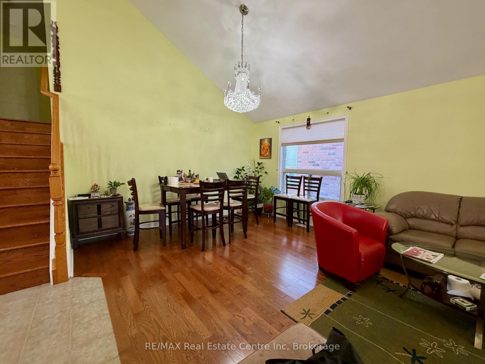 162 Clairfields Drive W, Guelph, Ontario  N1G 5A3 - Photo 5 - X13877432