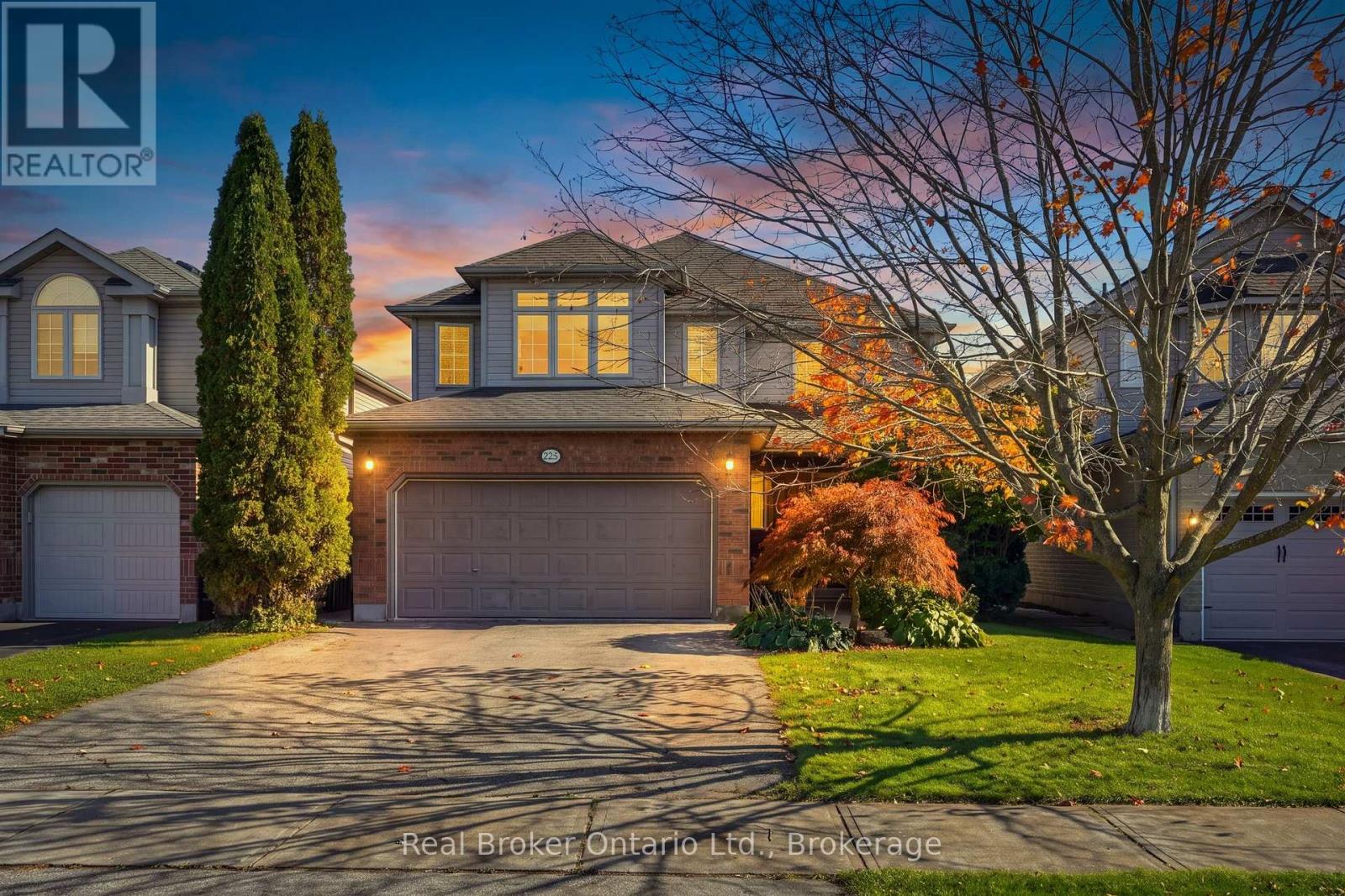 225 SUMMERFIELD DRIVE, Guelph, Ontario