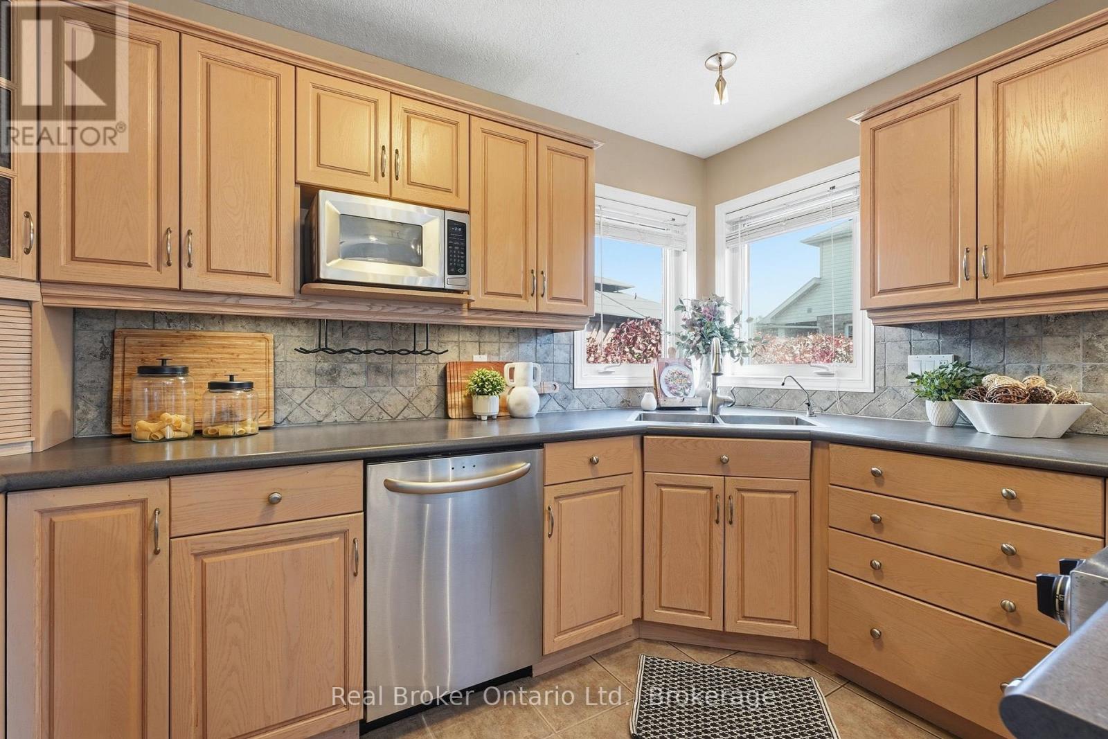 225 Summerfield Drive, Guelph, Ontario N1L 1L5 - Photo 14 - X13877612