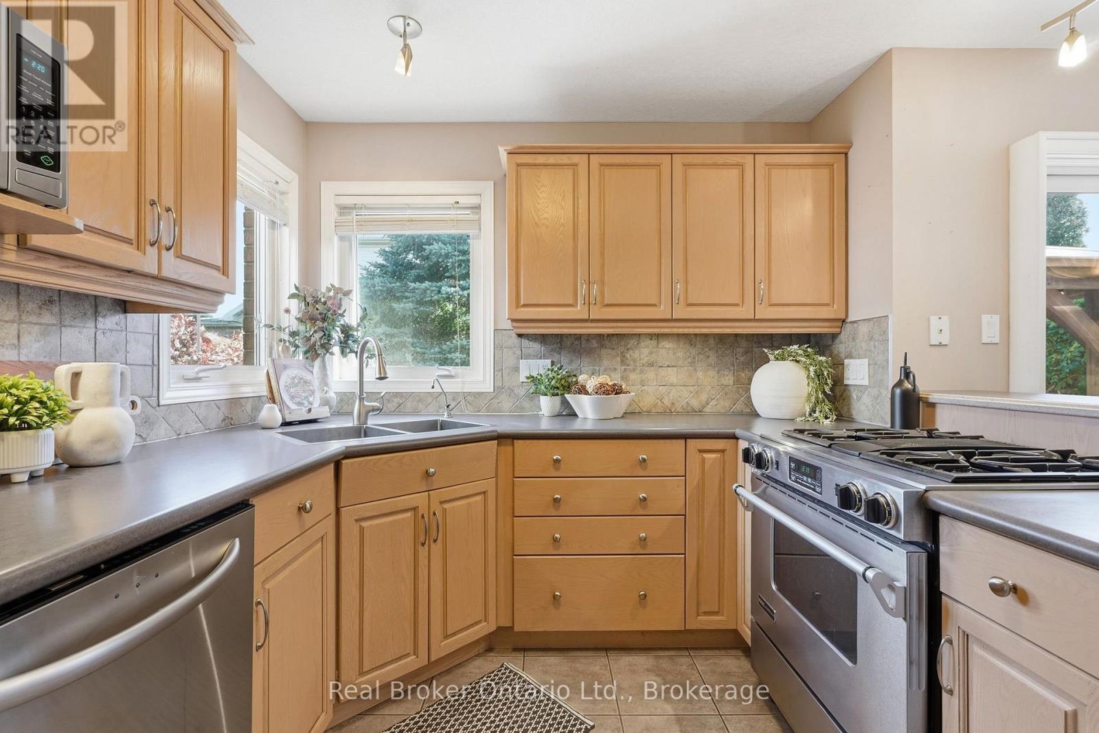 225 Summerfield Drive, Guelph, Ontario N1L 1L5 - Photo 17 - X13877612