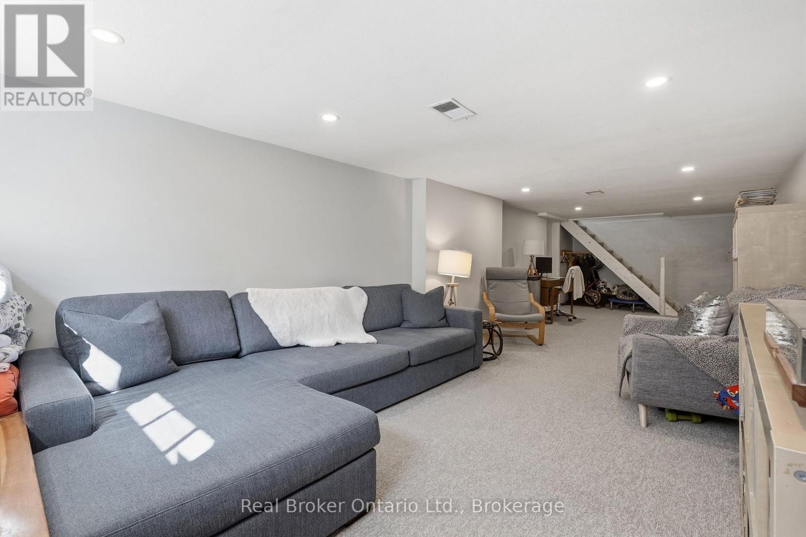 68 Emma Street, Guelph, Ontario N1E 1T7 - Photo 31 - X13877624