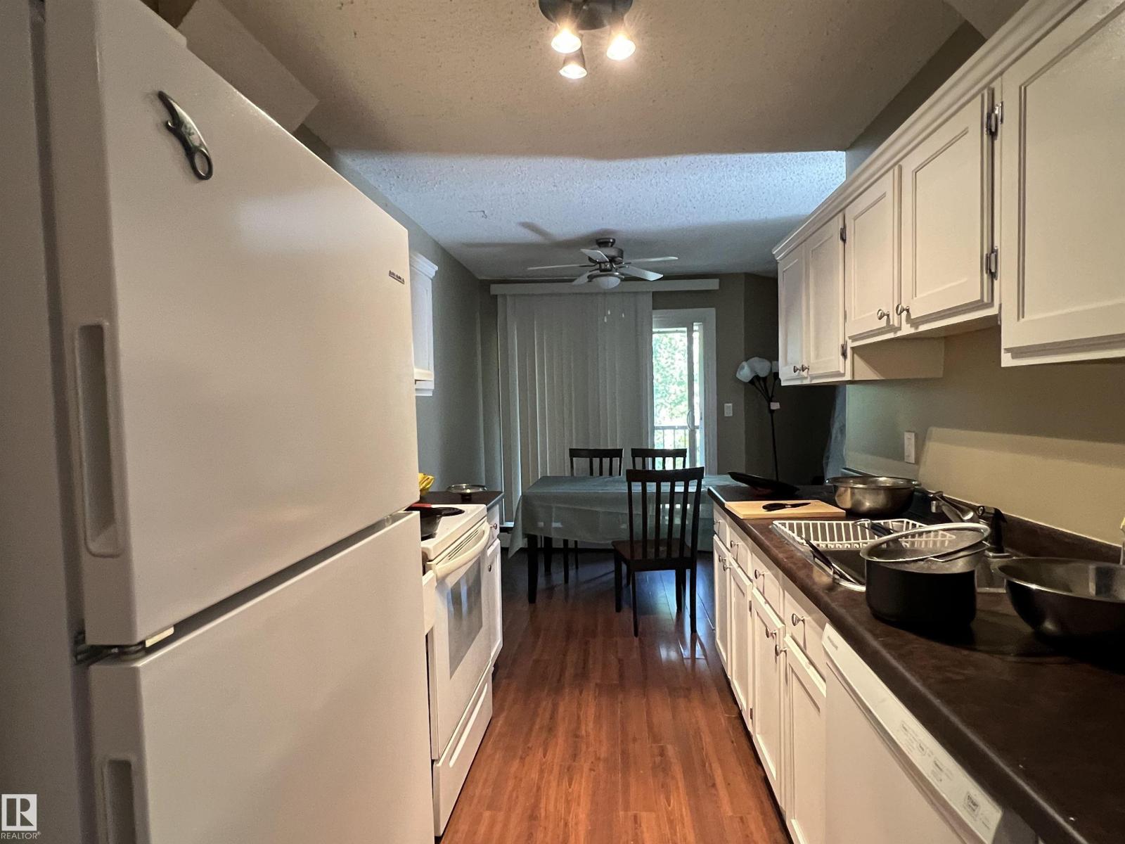 #305 10826 113 ST NW