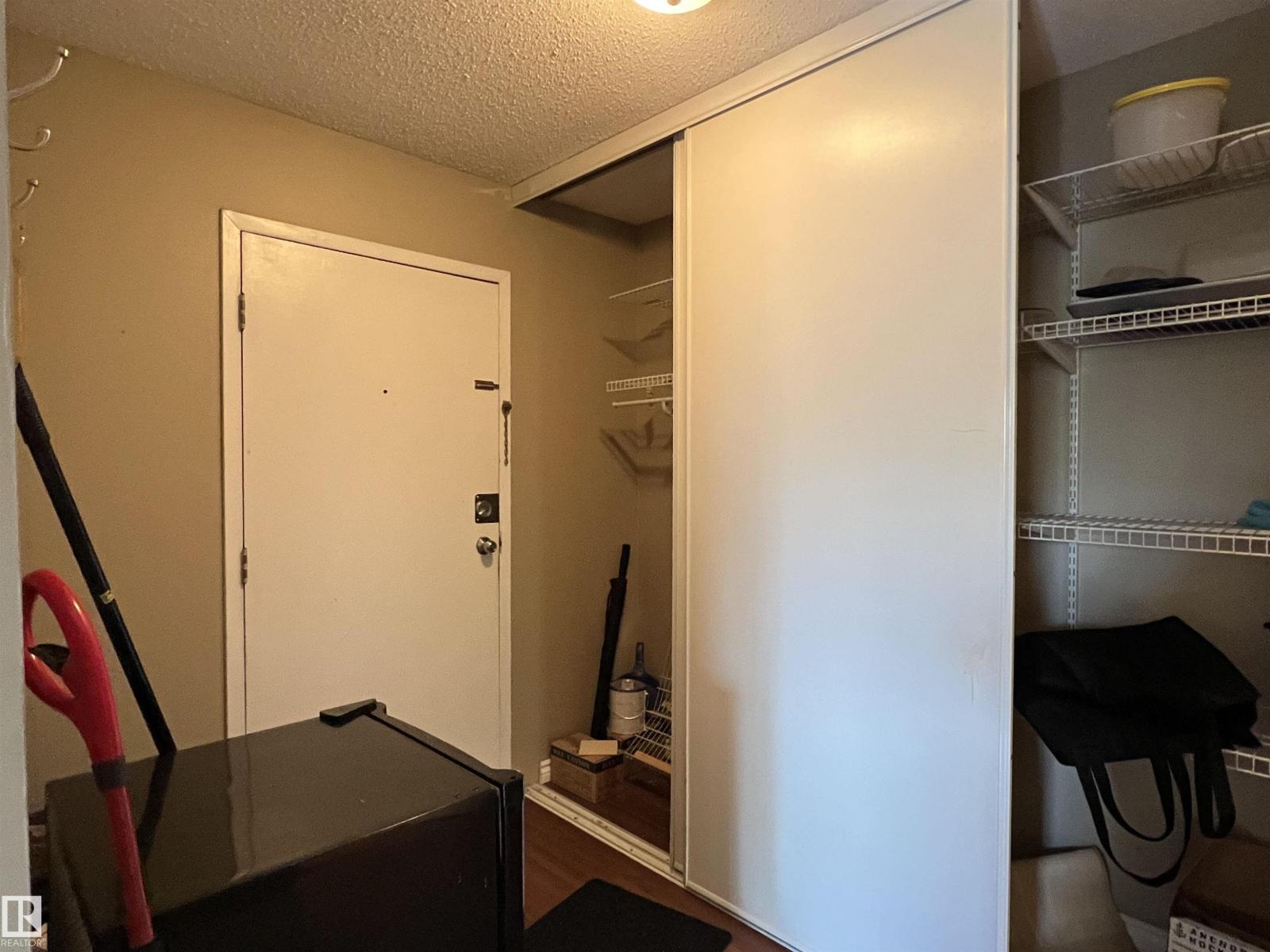 #305 10826 113 ST NW