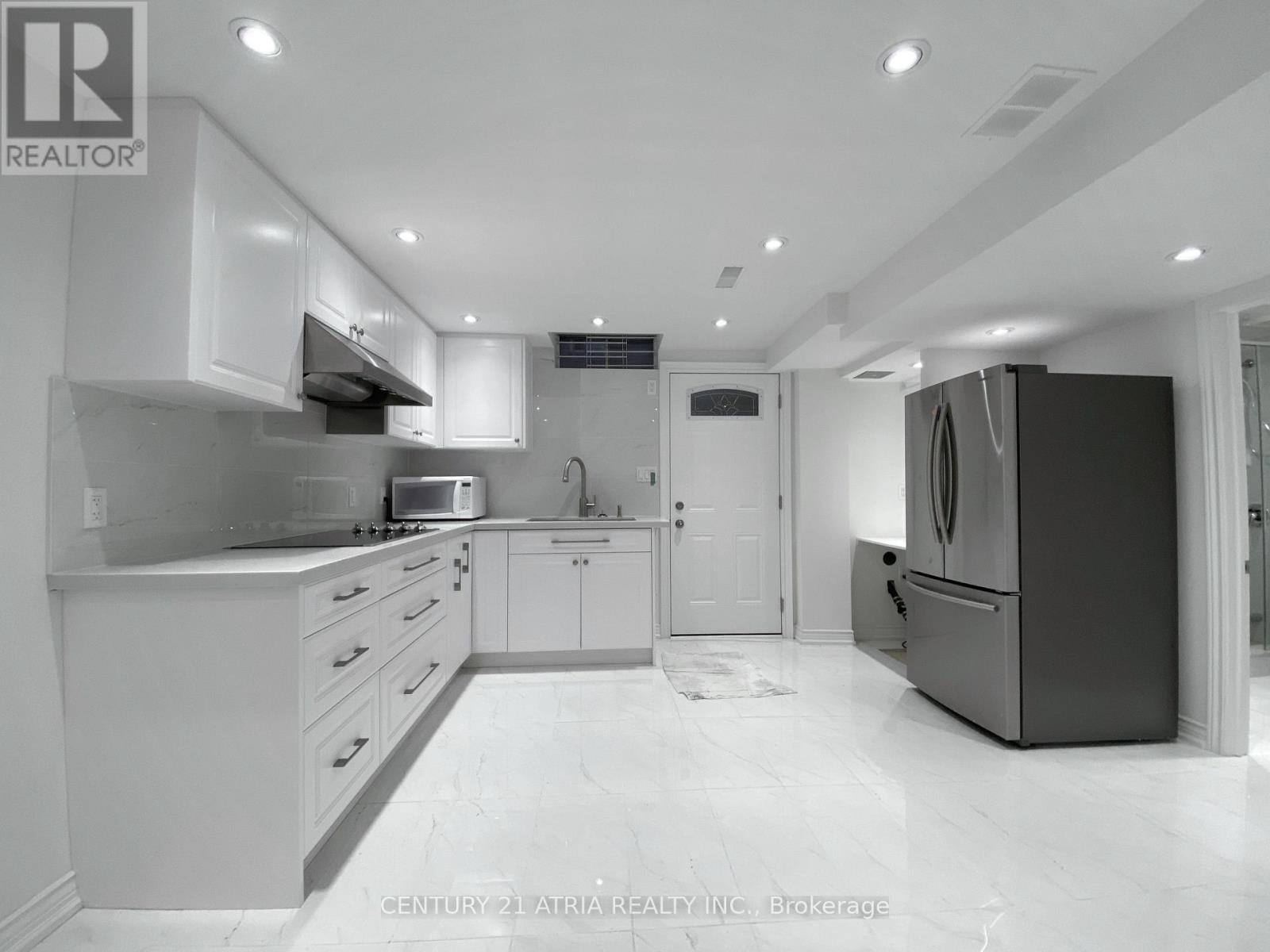 Lower - 40 Alanbull Square, Toronto, Ontario  M1V 4M1 - Photo 3 - E13877422