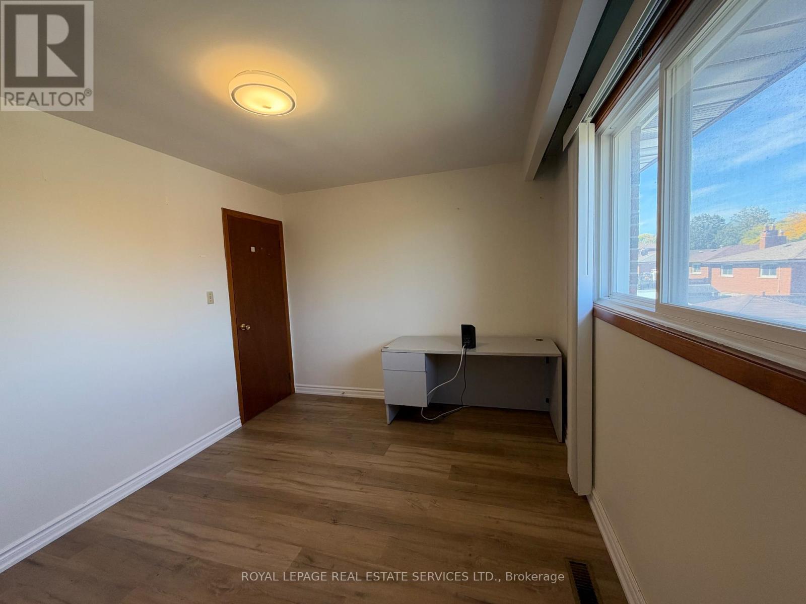 Upper - 66 Terryhill Crescent, Toronto, Ontario  M1S 3X5 - Photo 18 - E13877524