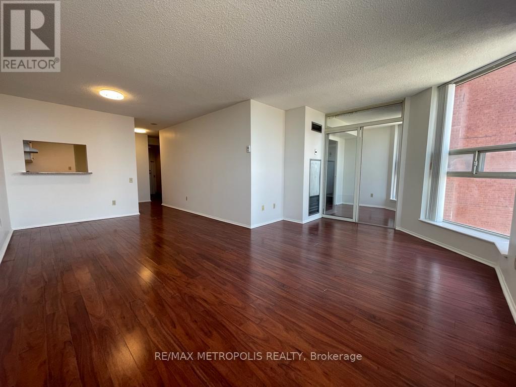 1412 - 2460 Eglinton Avenue E, Toronto, Ontario  M1K 5J7 - Photo 2 - E13877604