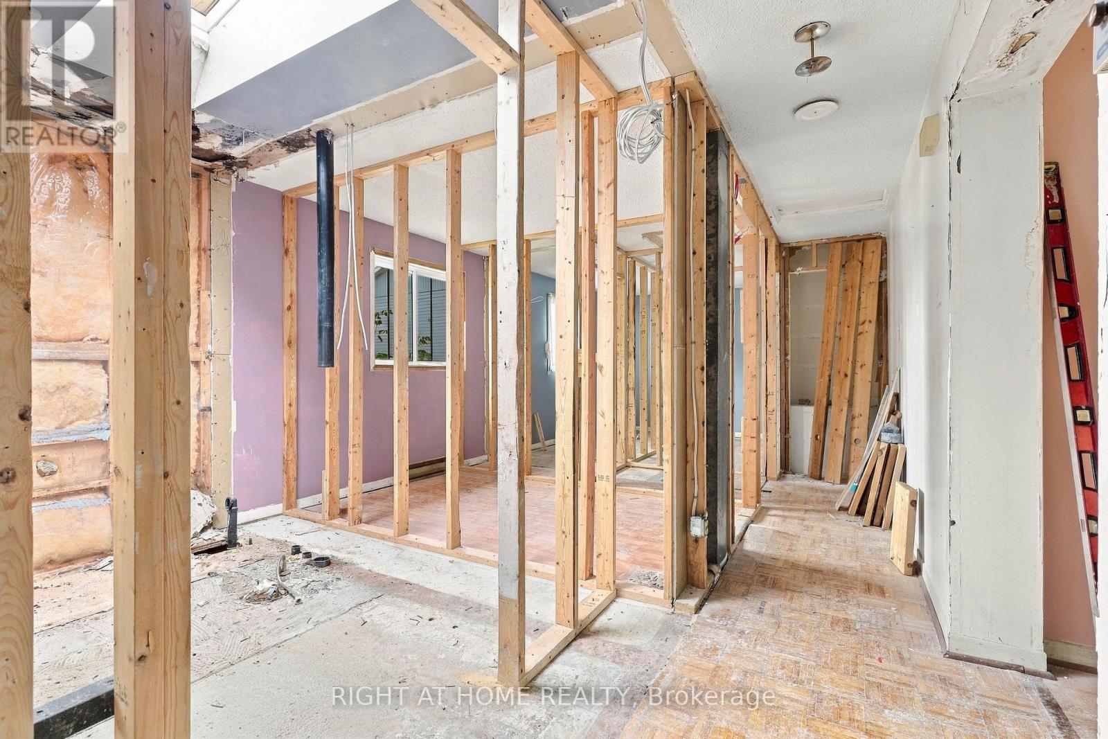 198 King Road, Richmond Hill, Ontario  L4E 2W1 - Photo 18 - N13877428