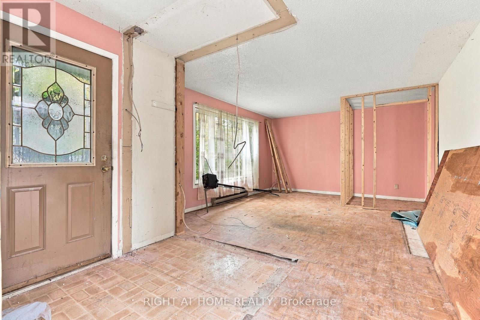 198 King Road, Richmond Hill, Ontario  L4E 2W1 - Photo 21 - N13877428