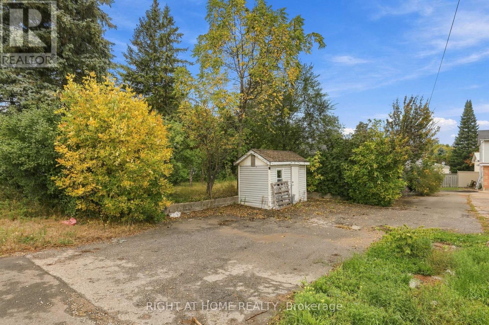 198 King Road, Richmond Hill, Ontario  L4E 2W1 - Photo 3 - N13877428