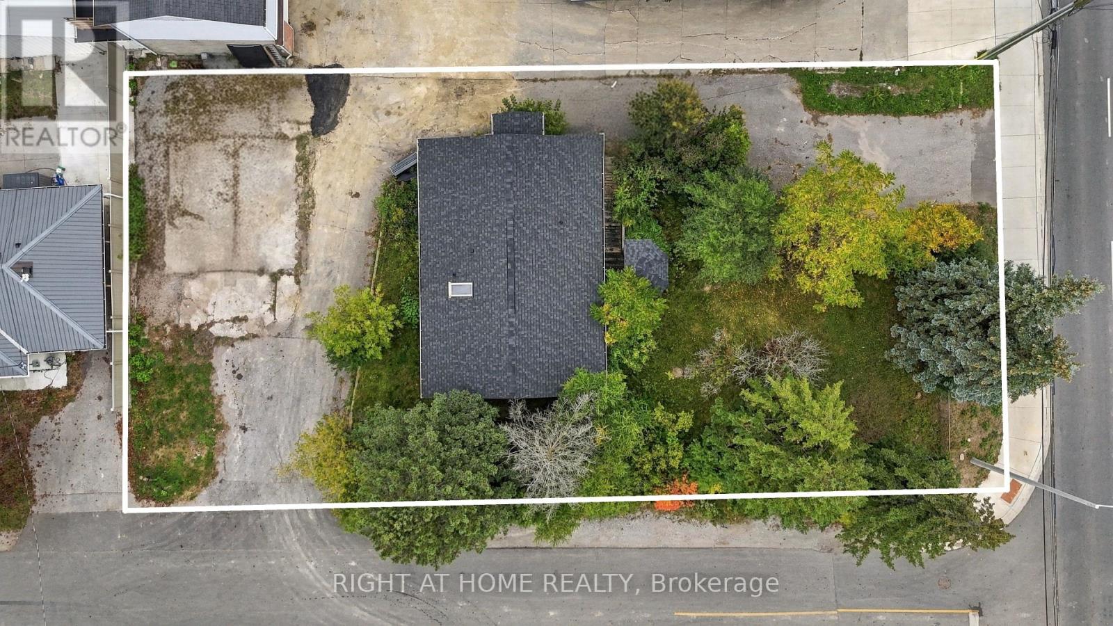 198 King Road, Richmond Hill, Ontario  L4E 2W1 - Photo 4 - N13877428