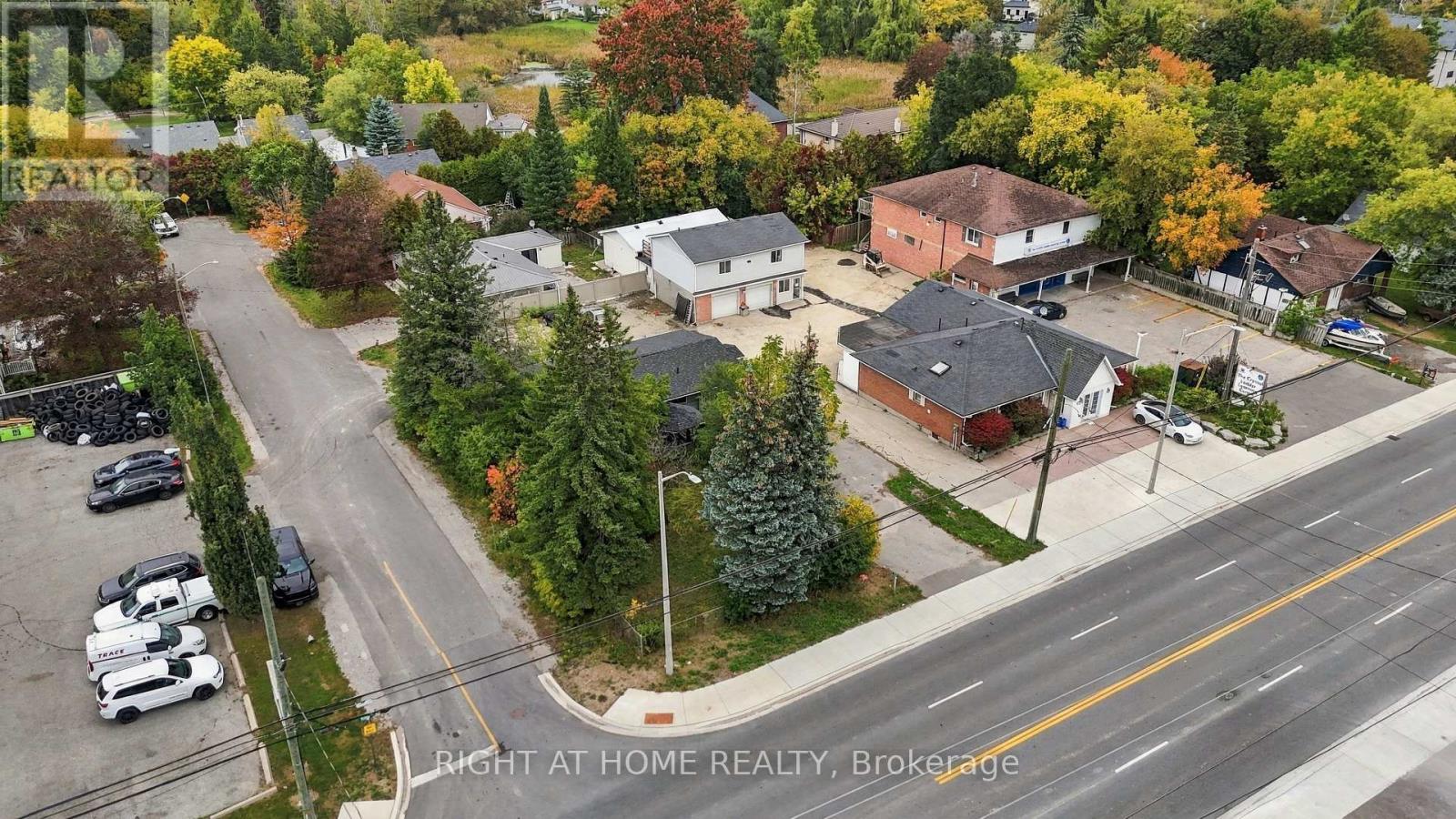 198 King Road, Richmond Hill, Ontario  L4E 2W1 - Photo 7 - N13877428