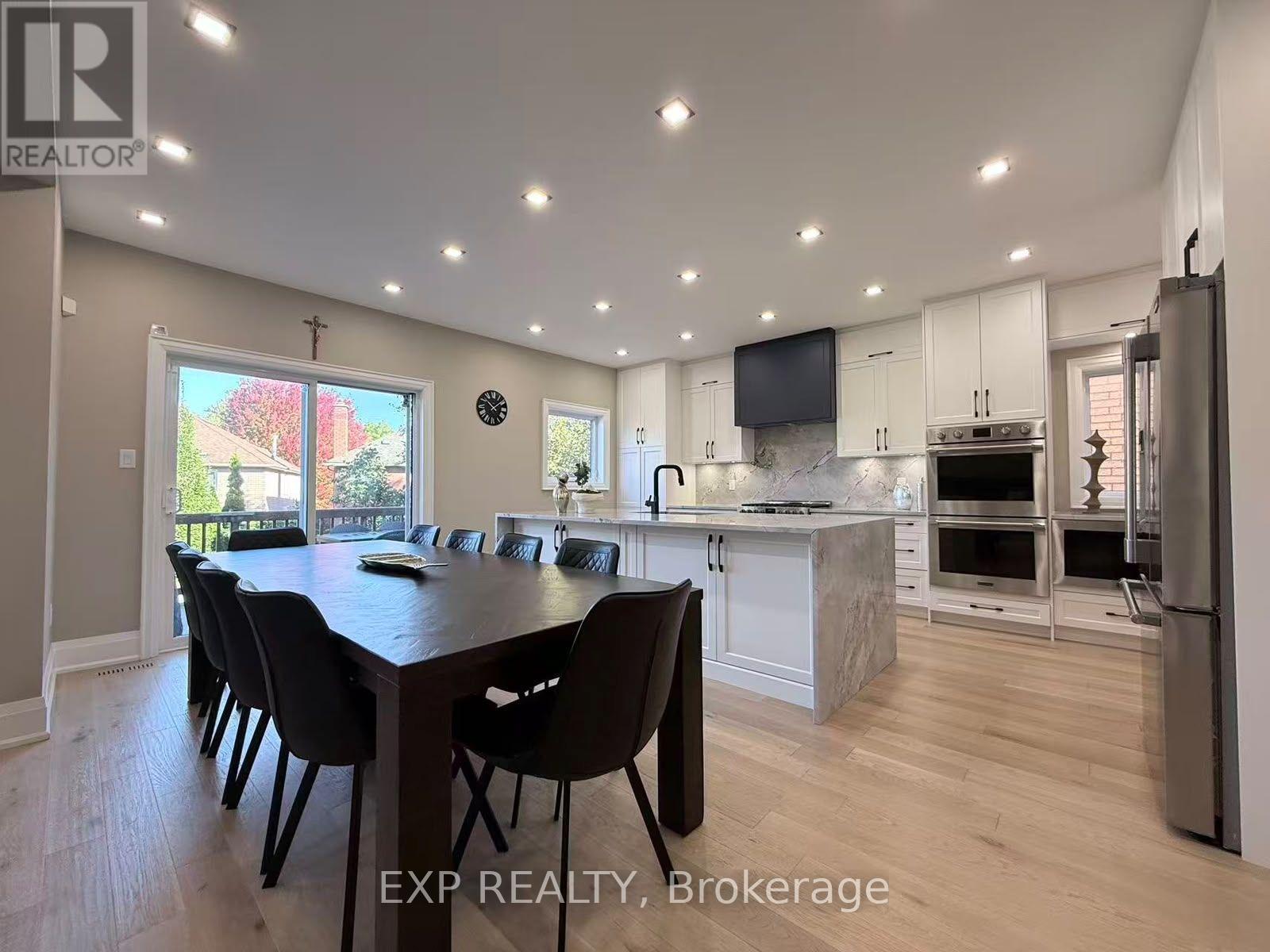 779 Mclaren Street, Newmarket, Ontario L3Y 8H3 - Photo 4 - N13877470