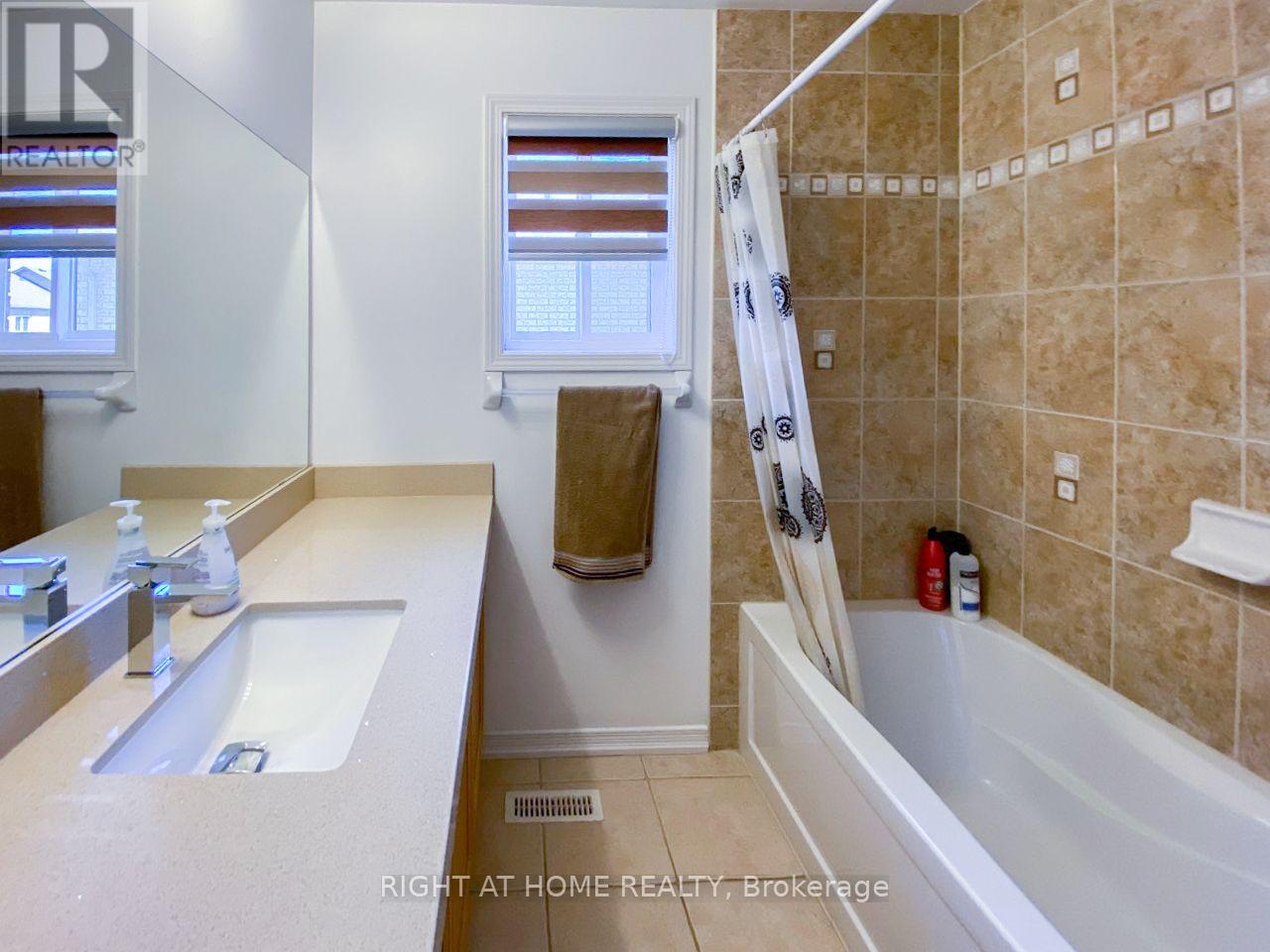 2099 Osbond Road, Innisfil (Alcona), Ontario  L9S 0A9 - Photo 20 - N13877472