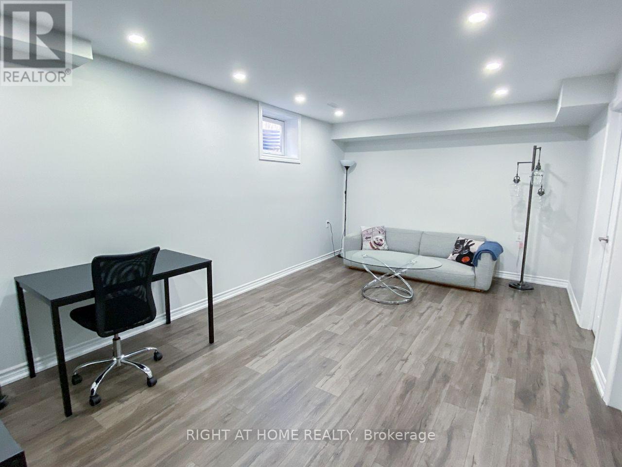 2099 Osbond Road, Innisfil (Alcona), Ontario  L9S 0A9 - Photo 30 - N13877472