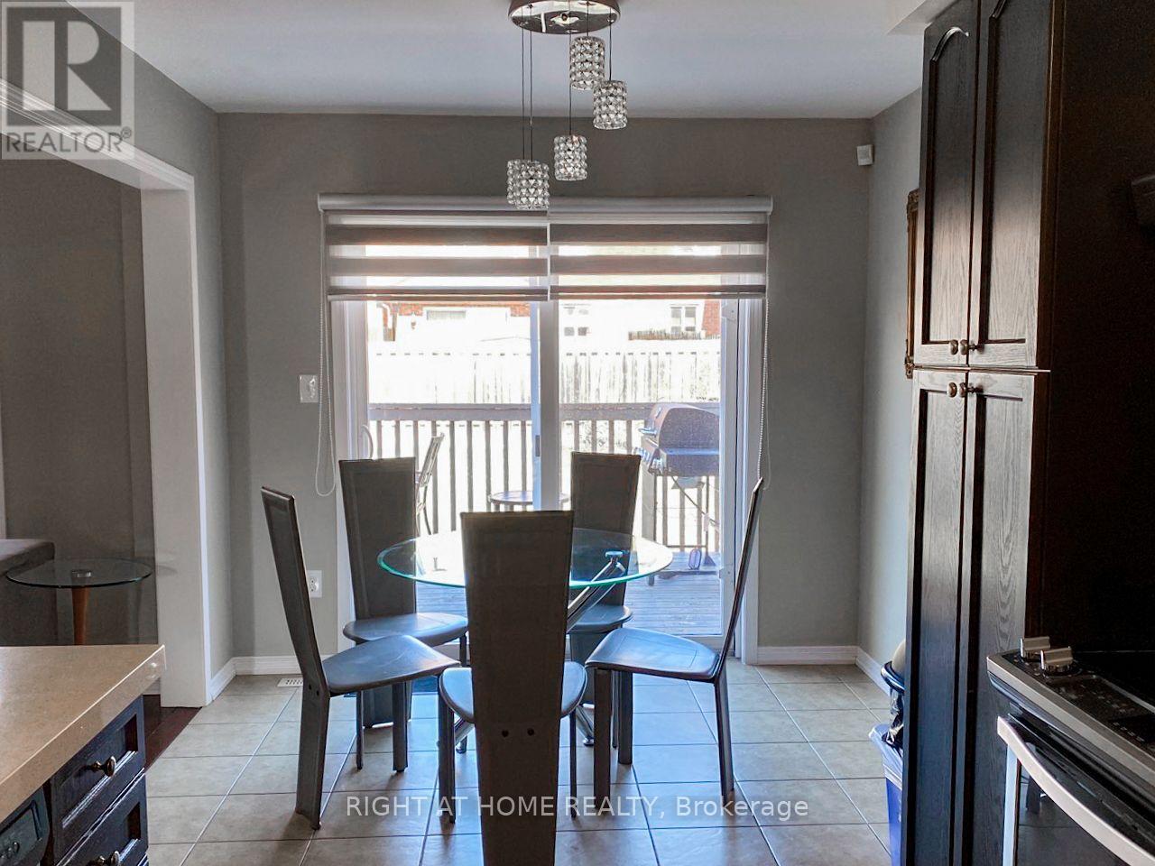 2099 Osbond Road, Innisfil (Alcona), Ontario  L9S 0A9 - Photo 9 - N13877472