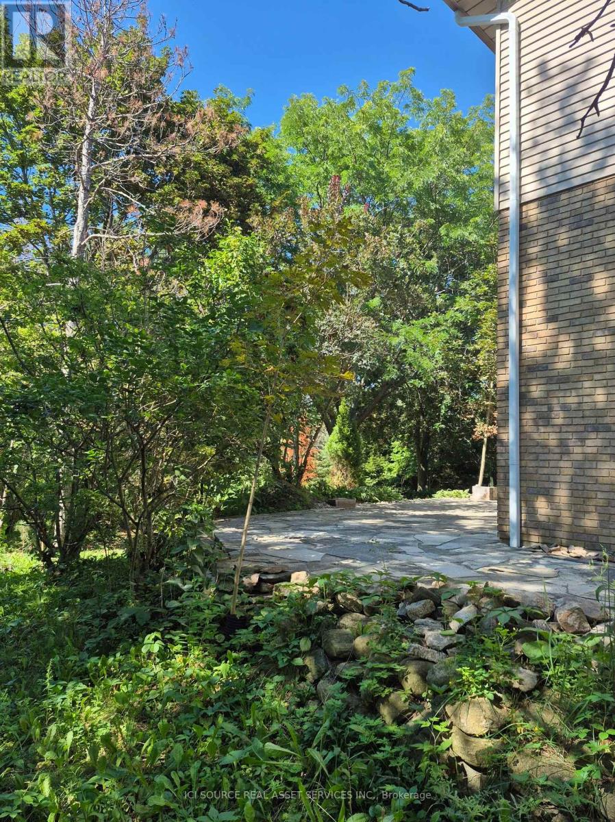 2100 Snow Valley Road, Springwater, Ontario  L9X 1J7 - Photo 6 - S13877558