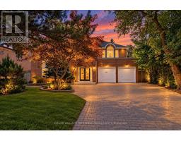 411 CUMMER AVENUE, Toronto, Ontario