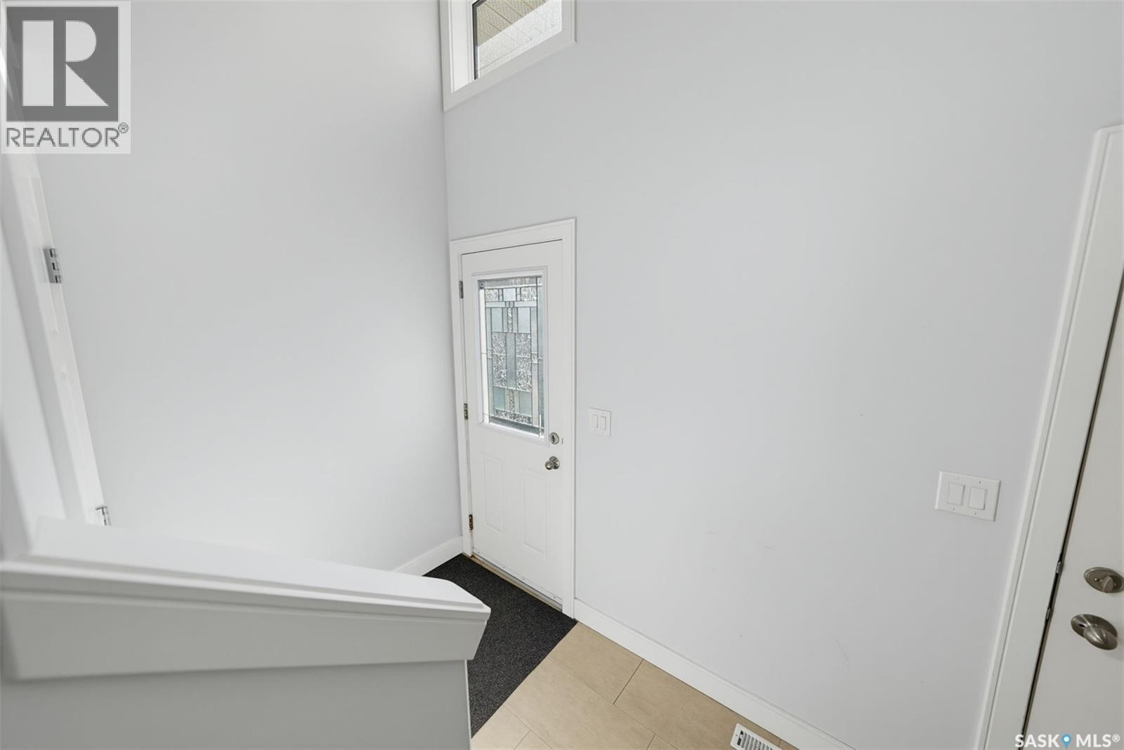 309 Bassett Road, Martensville, Saskatchewan  S0K 2T1 - Photo 2 - SK050689