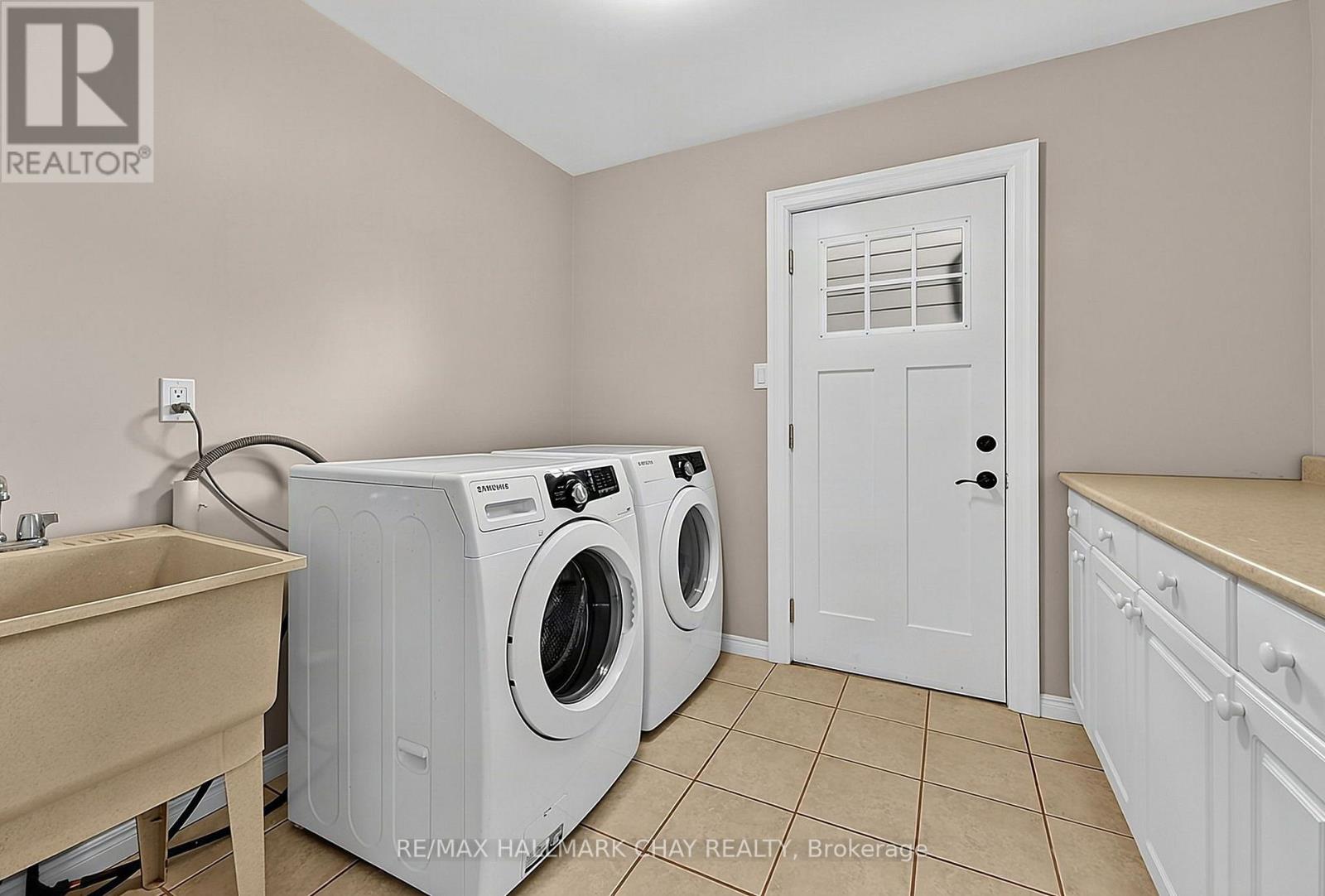 38 Imperial Crescent, Bradford West Gwillimbury, Ontario  L3Z 2N7 - Photo 22 - N13877460
