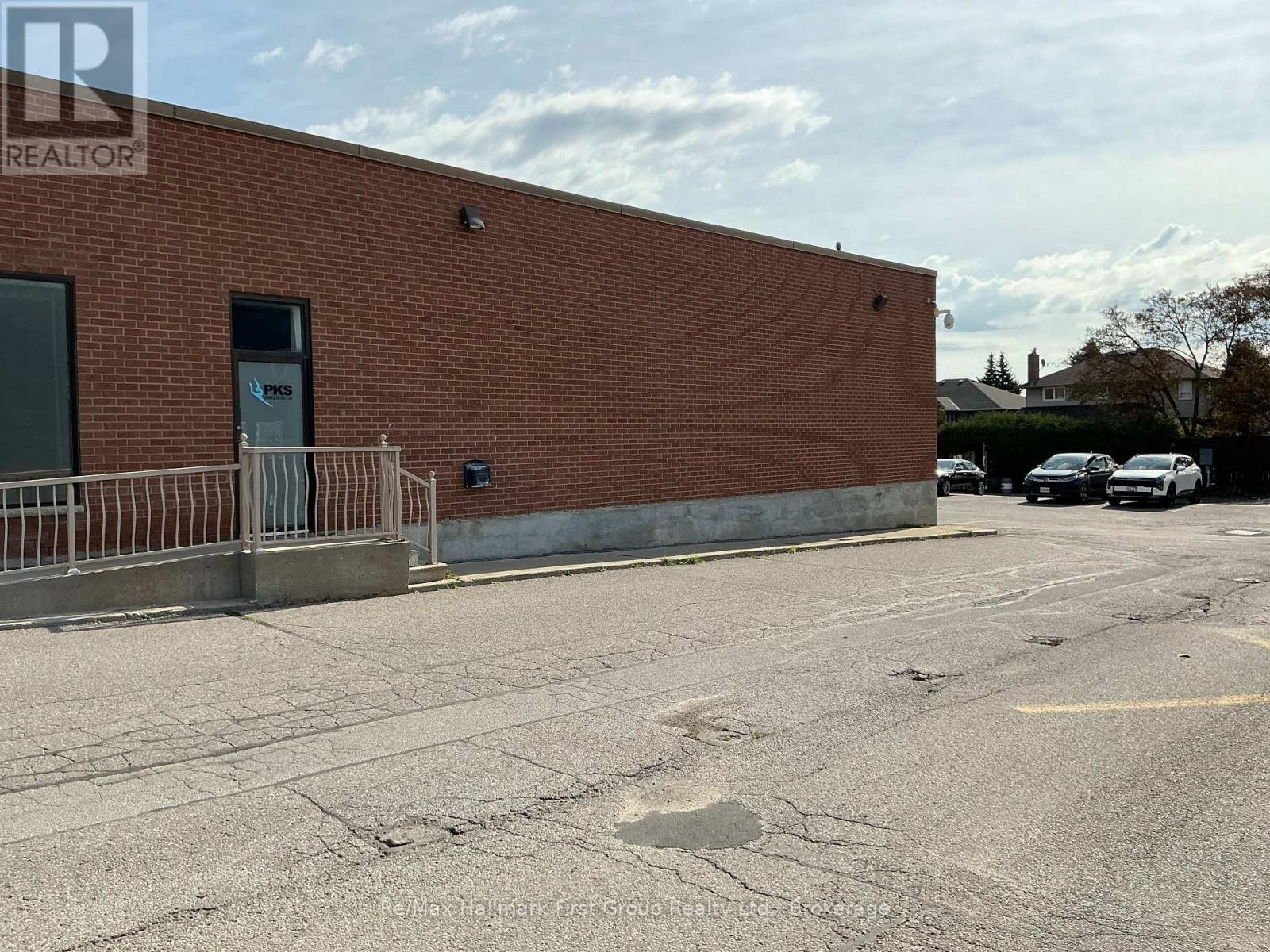 4 - 1411 King Street E, Clarington, Ontario  L1J 2J6 - Photo 3 - E13872054