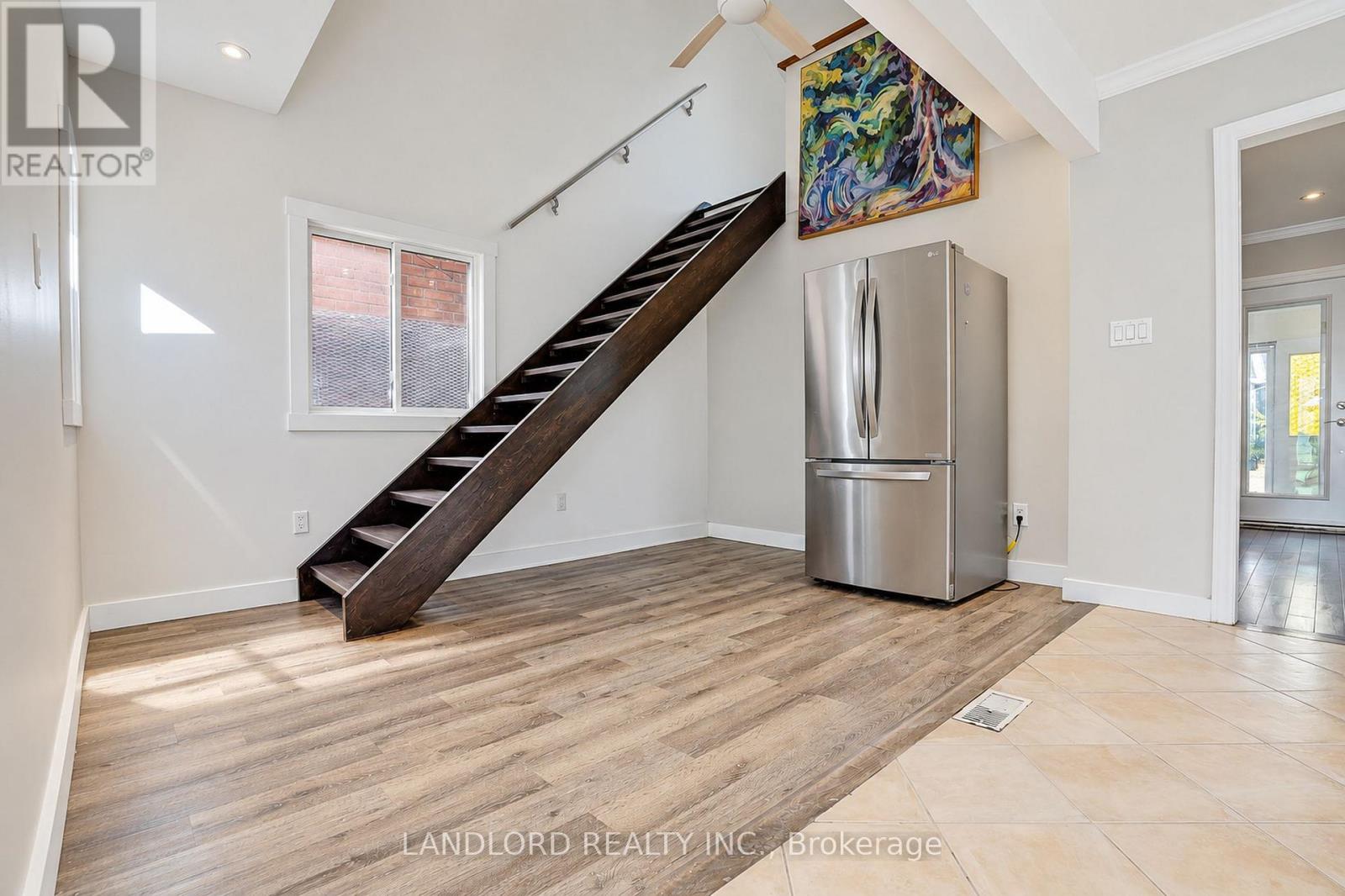 Main Fl - 45 Craydon Avenue, Toronto, Ontario  M6M 2C8 - Photo 26 - W13877412