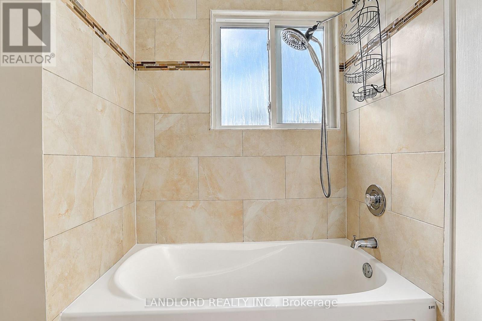 Main Fl - 45 Craydon Avenue, Toronto, Ontario  M6M 2C8 - Photo 36 - W13877412